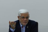 عارف: منابع حاصل از اصلاحات ساختار اقتصادی صرف معیشت مردم می‌شود